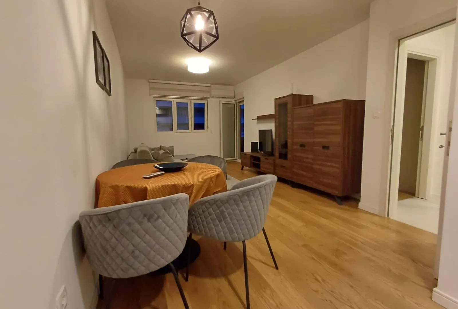 Rent, one bedroom apartment, 49m², Central Point, Podgorica