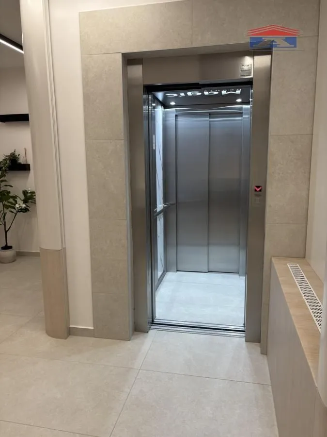 Rent, office space, 250m², Veternik, Novi Sad Sve Podlokacije