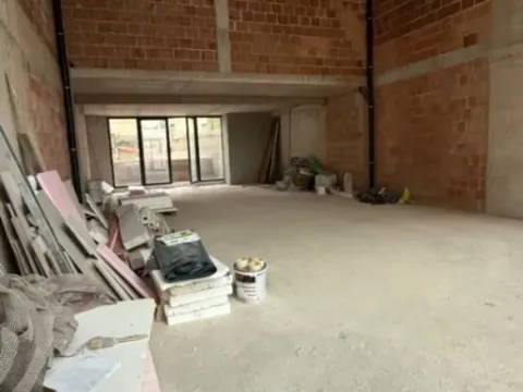 Rent, office space, 117m², Centar, Podgorica - image 11