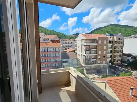 Prodaja, trosoban stan, 110m², Centar, Budva - image 7