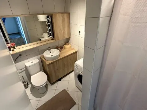 Sale, one bedroom apartment, 46m², Miljakovac, Rakovica - image 7