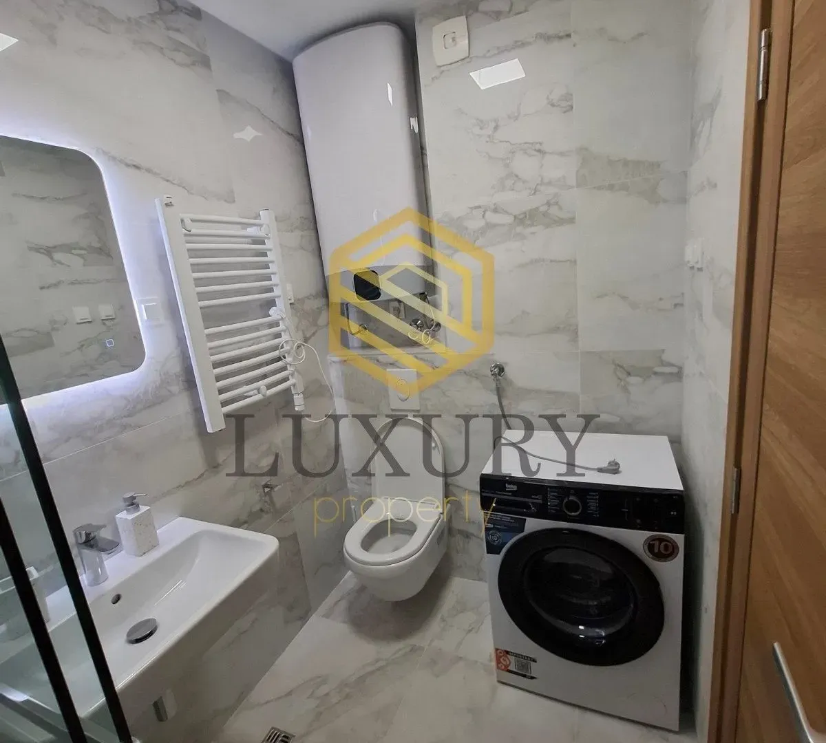 Rent, one bedroom apartment, 45m², City Kvart, Podgorica