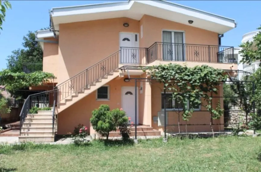 Prodaja, kuća, 260m², Sutomore, Bar