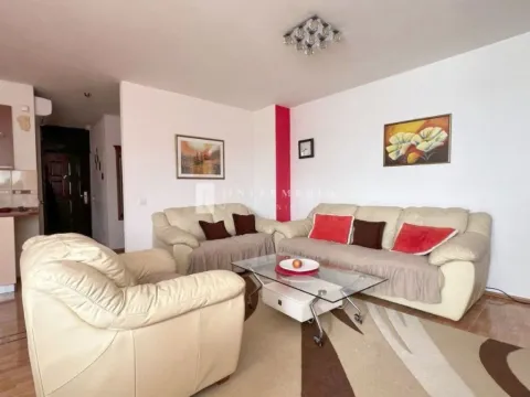 Izdavanje, dvosoban stan, 68m², Igalo, Herceg Novi - image 9