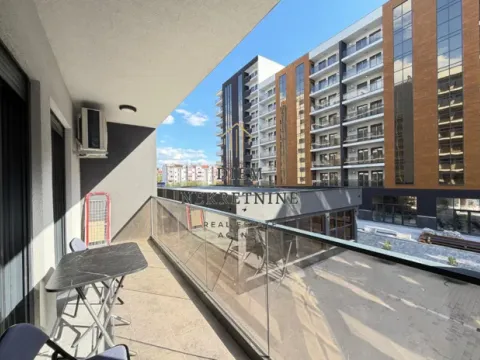 Izdavanje, dvosoban stan, 70m², Stari Aerodrom, Podgorica - image 4