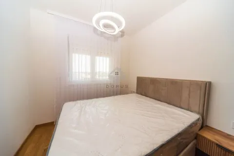 Izdavanje, jednosoban stan, 49m², Stari Aerodrom, Podgorica - image 6