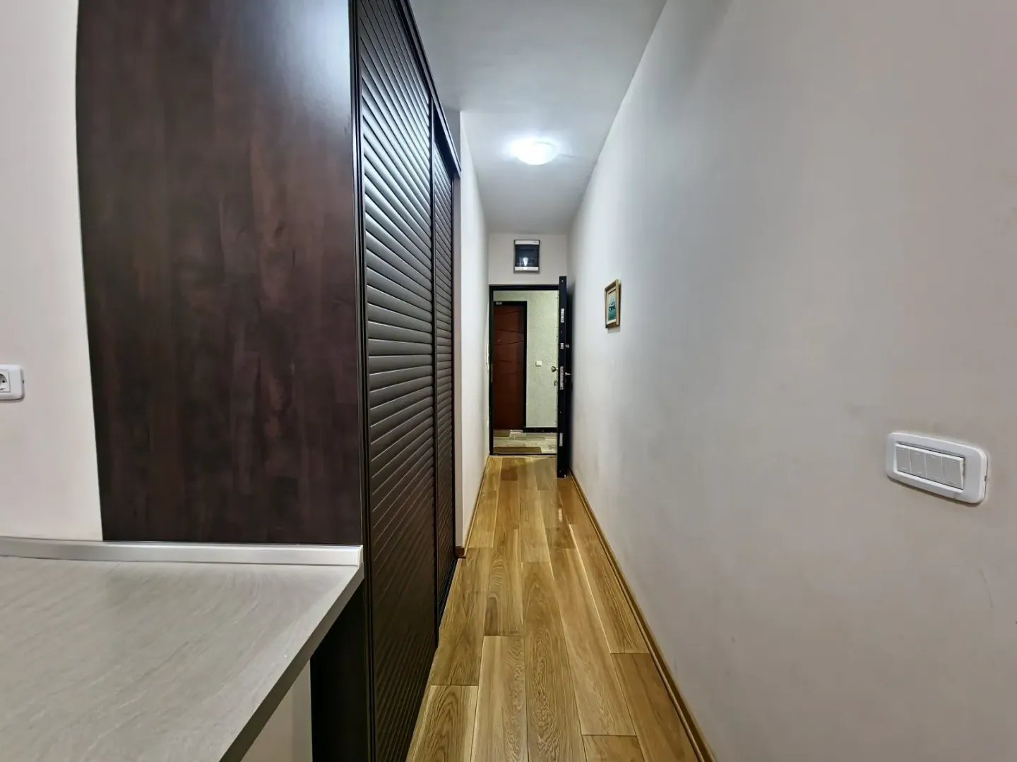 Izdavanje, jednosoban stan, 56m², Budva, Crna Gora