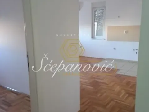 Izdavanje, dvosoban stan, 41m², Nova Detelinara, Novi Sad Sve Podlokacije - image 7