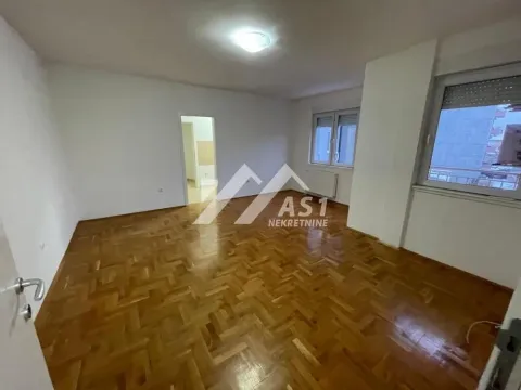 Izdavanje, dvosoban stan, 50m², Novi Sad Sve Podlokacije, Novi Sad - image 1