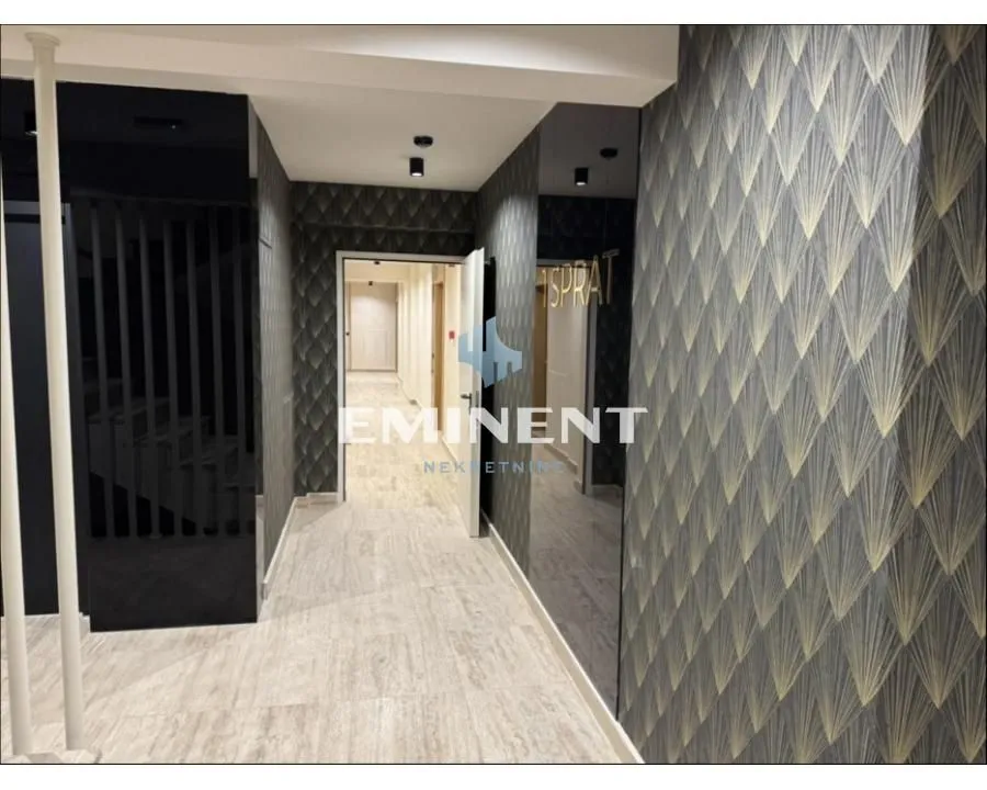 Izdavanje, dvosoban stan, 33m², Novi Beograd Blok 65, Novi Beograd Sve Podlokacije