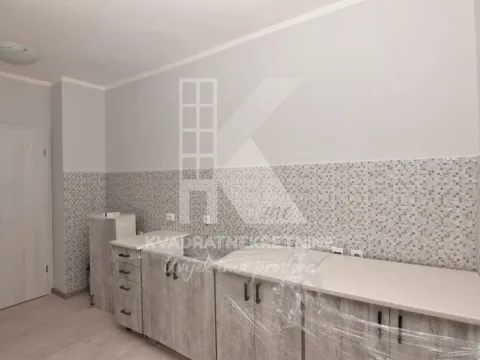 Izdavanje, poslovni prostor, 41m², Preko Morače, Podgorica - image 3