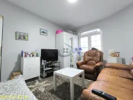 Prodaja, trosoban stan, 75m², Kumodraž 1, Kumodraž Sve Podlokacije - image 1