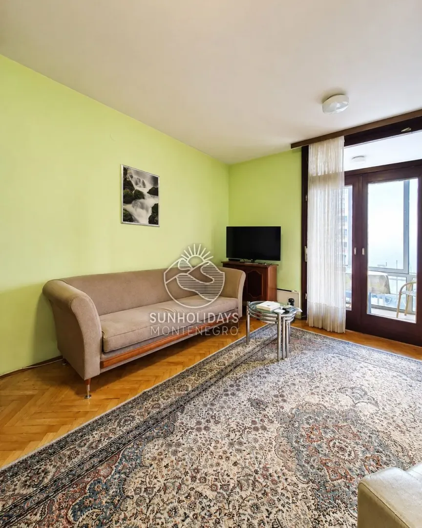 Sale, one bedroom apartment, 60m², Centar, Bar
