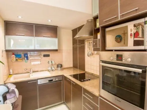 Prodaja, dvosoban stan, 70m², Centar, Tivat - image 6