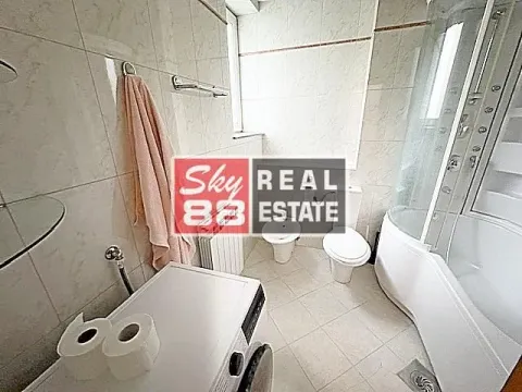 Izdavanje, četvorosoban stan, 115m², Savski Venac, Beograd - image 5