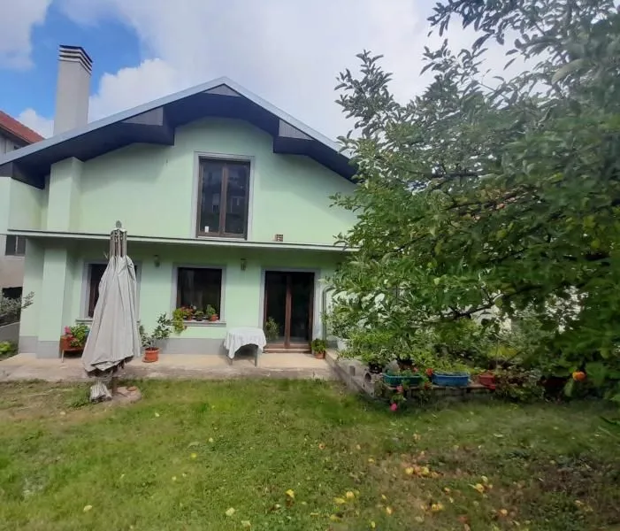 Prodaja, kuća, 300m², Apelovac, Niš