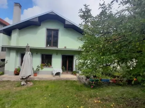 Prodaja, kuća, 300m², Apelovac, Niš - image 11