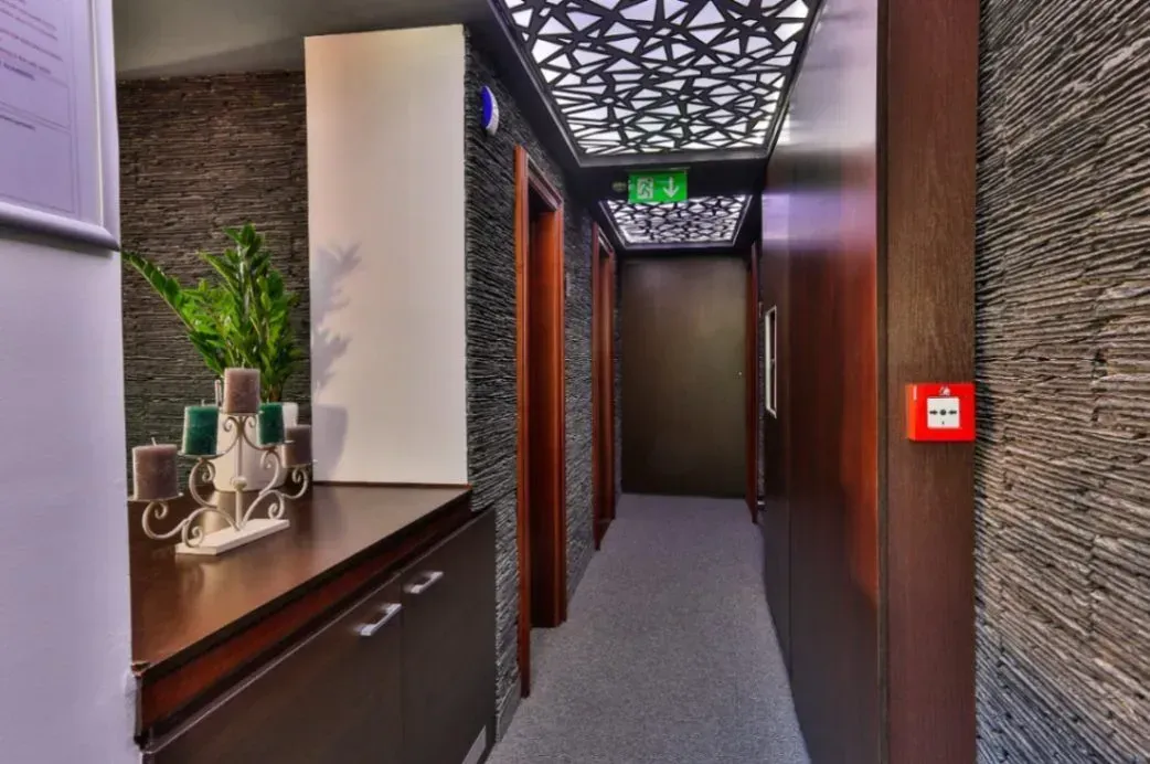 Sale, office space, 950m², Bečići, Budva