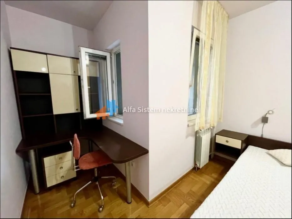 Izdavanje, trosoban stan, 65m², Zvezdara Sve Podlokacije, Beograd