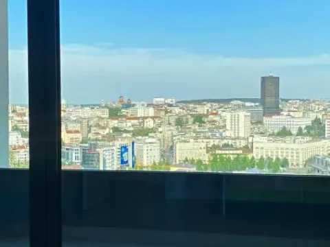 Izdavanje, trosoban stan, 90m², Savski Venac, Beograd - image 5