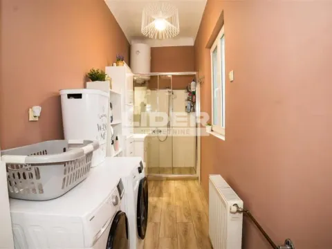 Prodaja, četvorosoban stan, 77m², Skadarlija, Beograd - image 13