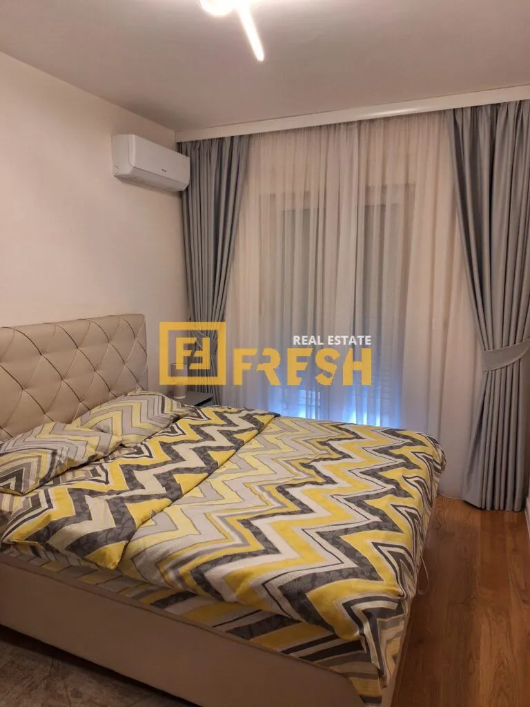 Rent, three bedroom apartment, 94m², City Kvart, Podgorica