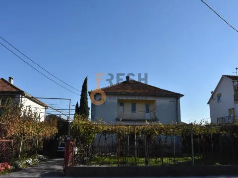 Sale, house, 200m², Masline, Podgorica