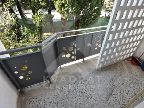 Rent, two bedroom apartment, 55m², Preko Morače, Podgorica - image 11