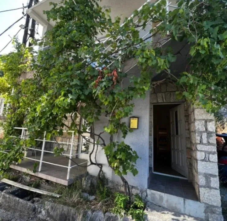 Prodaja, kuća, 54m², Brca, Bar