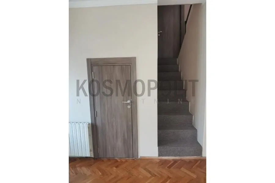 Sale, house, 110m², Zemun Ugrinovci, Zemun Sve Podlokacije