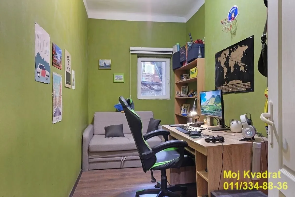 Sale, four bedroom apartment, 77m², Stari Grad, Beograd