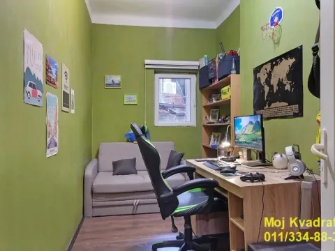 Sale, four bedroom apartment, 77m², Stari Grad, Beograd - image 11