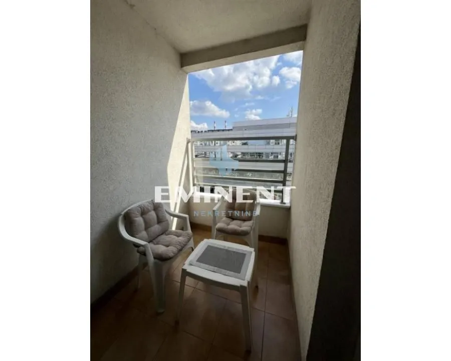 Rent, two bedroom apartment, 45m², Novi Beograd Blok 67, Novi Beograd Sve Podlokacije