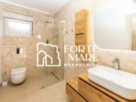 Sale, house, 294m², Herceg Novi, Crna Gora - image 11