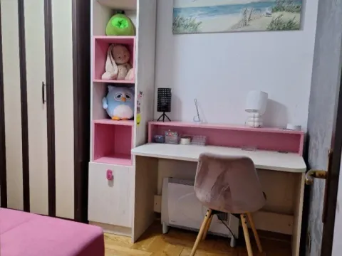 Izdavanje, dvosoban stan, 59m², Centar, Budva - image 7