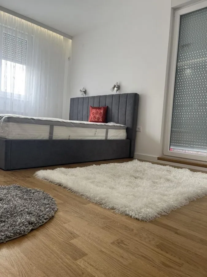 Prodaja, četvorosoban stan, 101m², Salajka, Novi Sad Sve Podlokacije