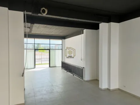 Izdavanje, poslovni prostor, 120m², New City, Podgorica - image 2