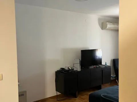 Prodaja, jednosoban stan, 49m², Tološi, Podgorica - image 5