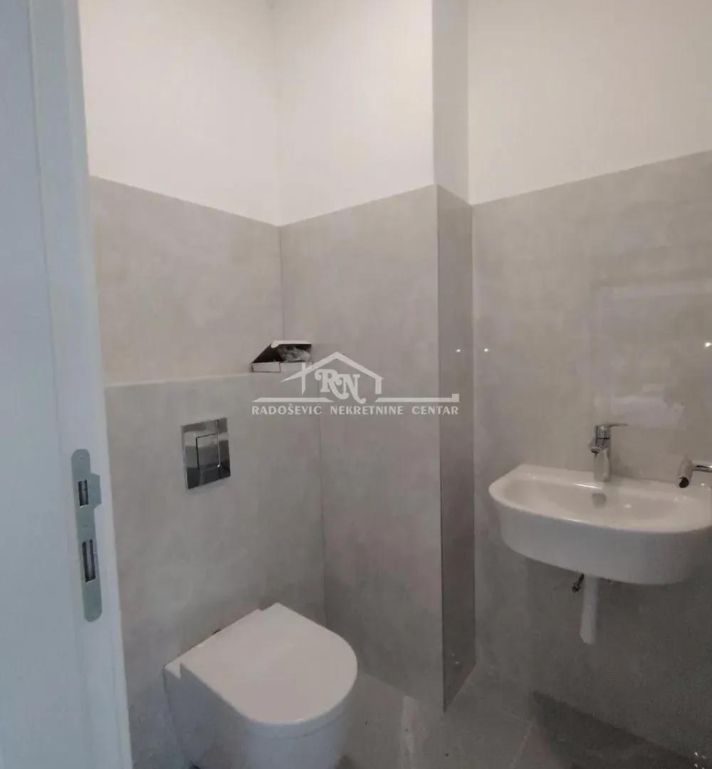 Sale, office space, 32m², Obrenovac, Beograd