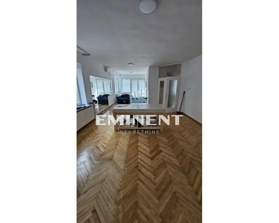 Rent, four bedroom apartment, 130m², Zemun Sve Podlokacije, Beograd