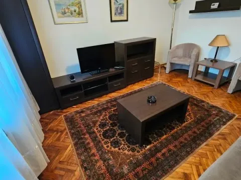 Rent, two bedroom apartment, 50m², Đeram Pijaca, Beograd - image 2