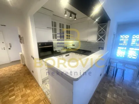 Prodaja, trosoban stan, 83m², Novi Beograd Blok 44, Novi Beograd Sve Podlokacije - image 3
