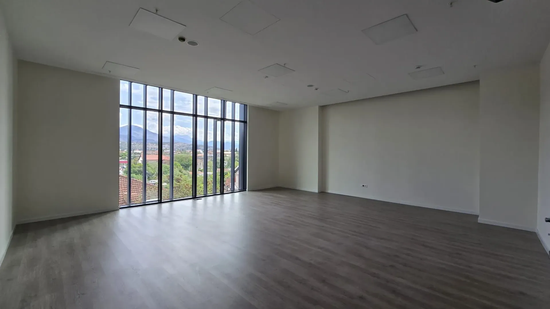 Sale, office space, 2542m², Centar, Podgorica
