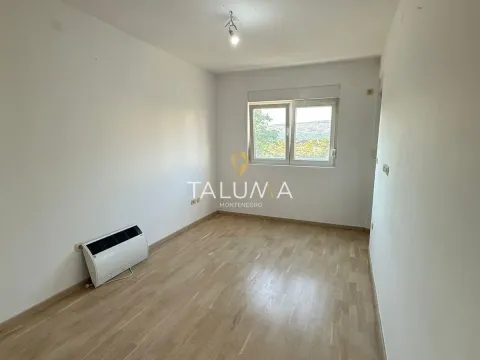 Izdavanje, dvosoban stan, 68m², City Kvart, Podgorica - image 5