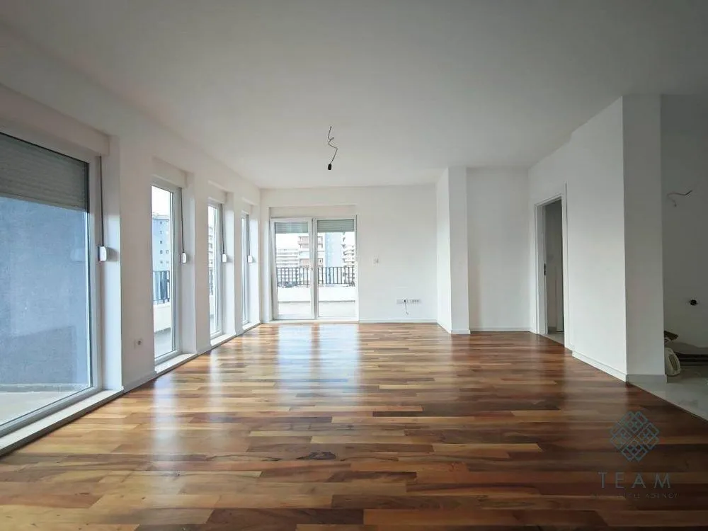 Prodaja, trosoban stan, 131m², Kod Big Fashion-a, Podgorica