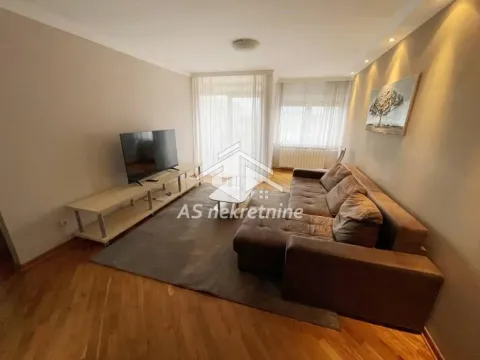 Stan in Novi Beograd Blok 23