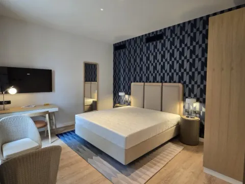 Prodaja, jednosoban stan, 83m², Porto Montenegro, Tivat - image 9