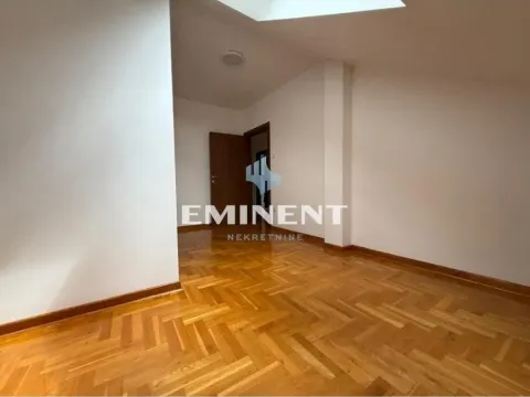 Izdavanje, stan, 126m², Zemun Sve Podlokacije, Beograd - image 8