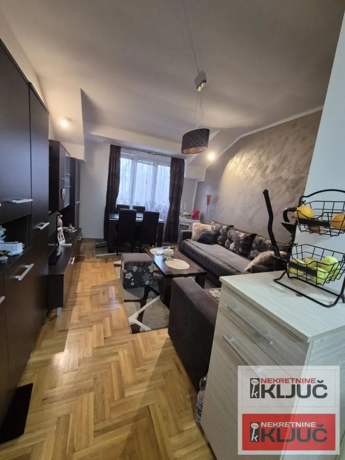 Prodaja, jednosoban stan, 40m², Centar, Novi Sad