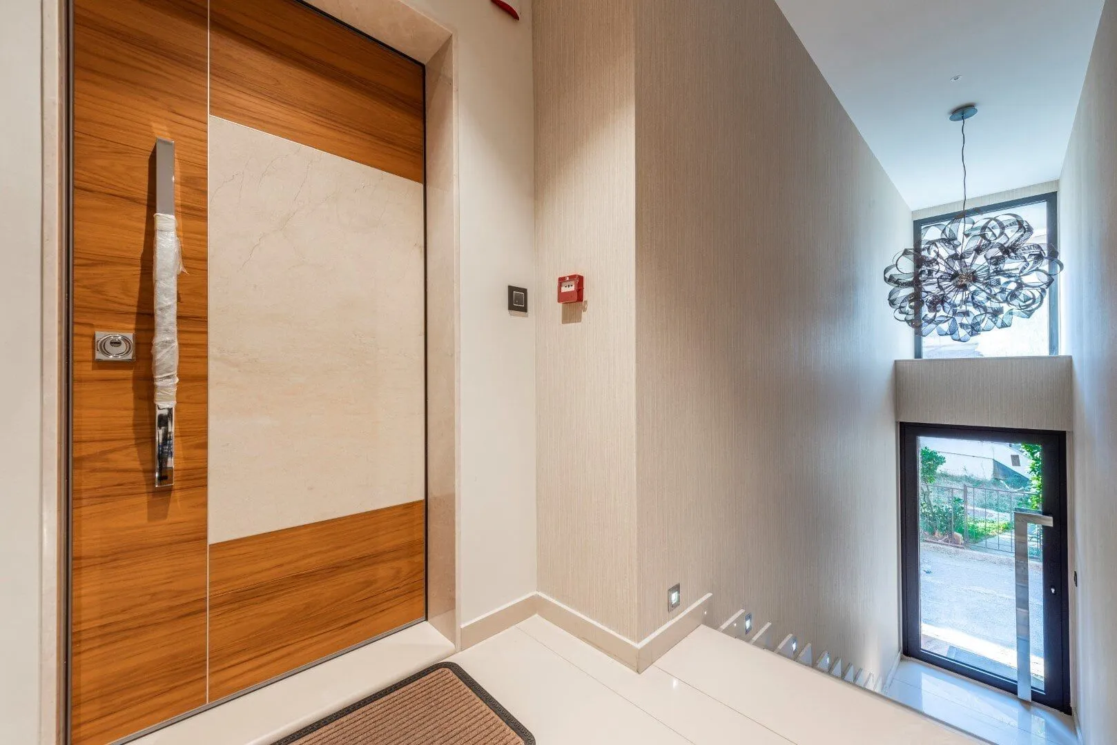 Sale, three bedroom apartment, 308m², Centar, Budva